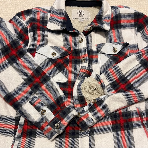 Sage women’s size Large Fleece button-up - Picture 4 of 7